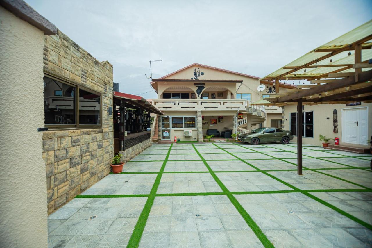 Nap Apartment Hotel Dansoman Ngoại thất bức ảnh