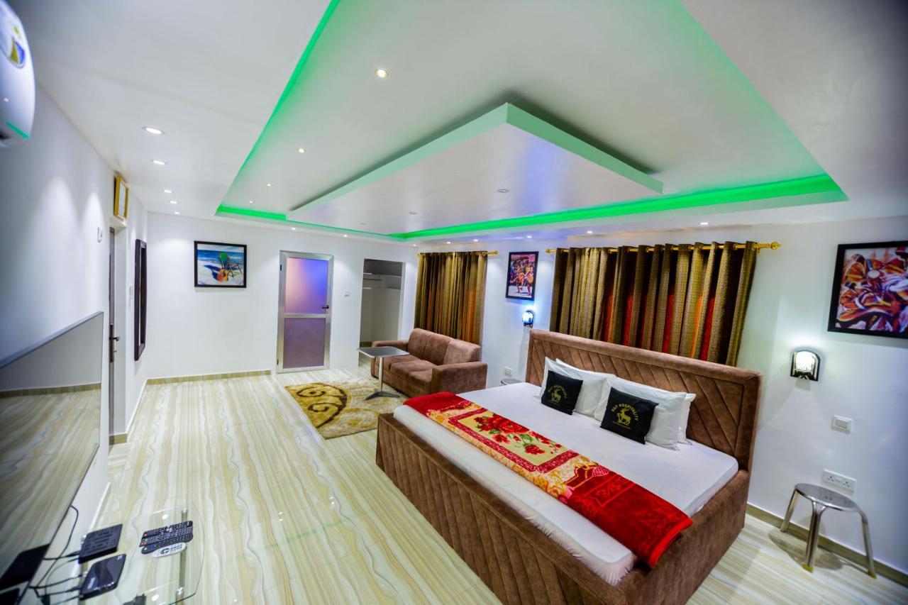 Nap Apartment Hotel Dansoman Ngoại thất bức ảnh