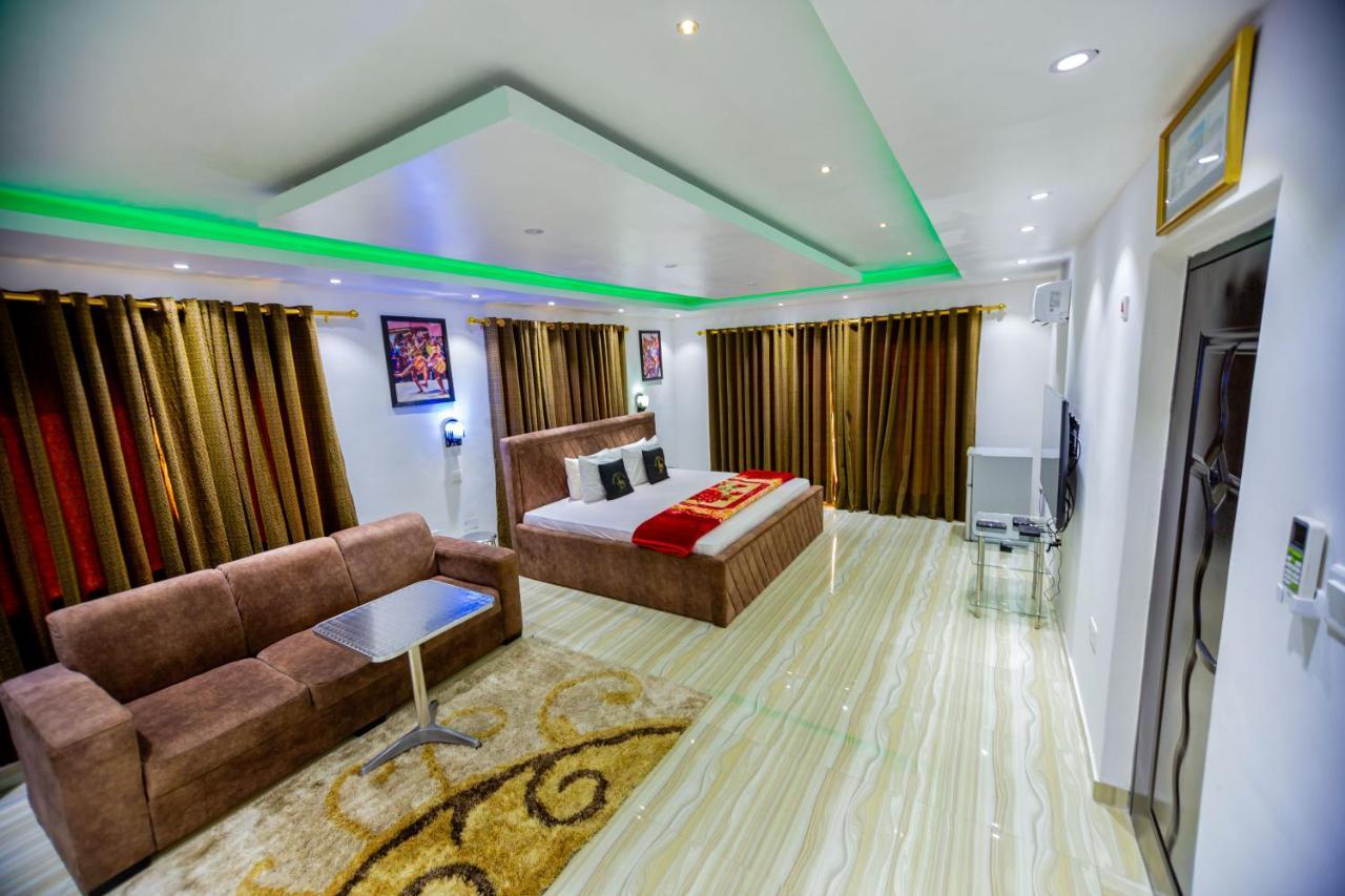 Nap Apartment Hotel Dansoman Ngoại thất bức ảnh
