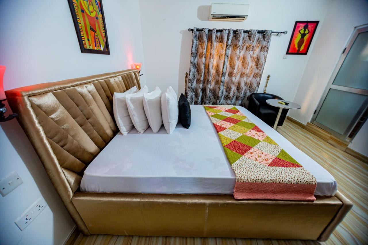 Nap Apartment Hotel Dansoman Ngoại thất bức ảnh