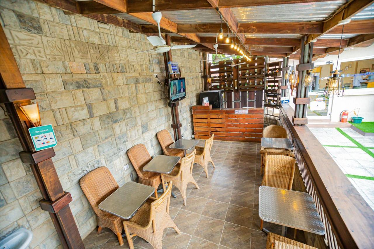 Nap Apartment Hotel Dansoman Ngoại thất bức ảnh